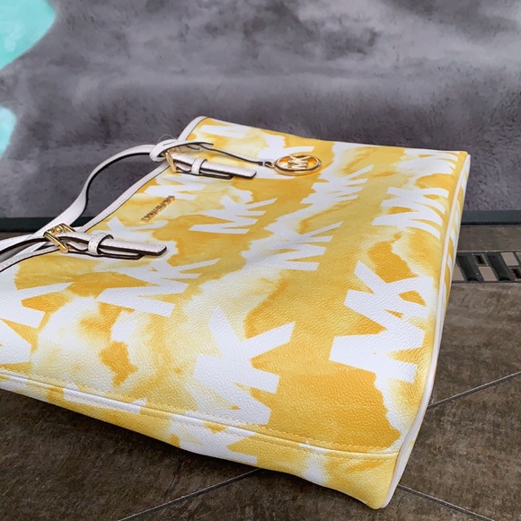 MICHAEL KORS MEDIUM SHIBORI PRINT LOGO TOTE BAG - Picture 11 of 16